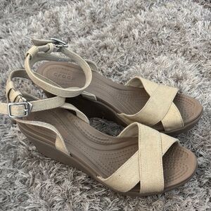 CROCS Women's Beige Wedge Sandals